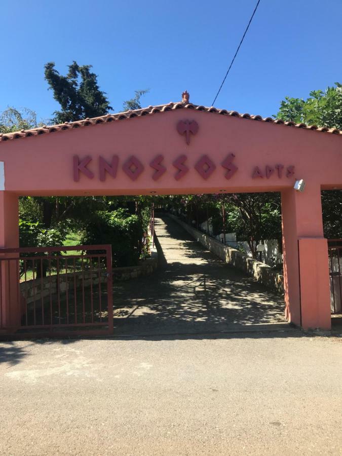 Апарт отель Knossos Panormos  Экстерьер фото